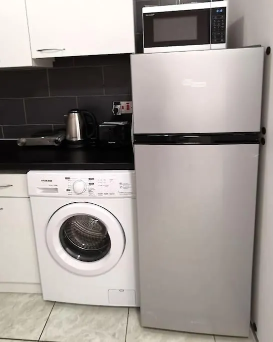 Freminore Eden Studio Aya Napa Kıbrıs
